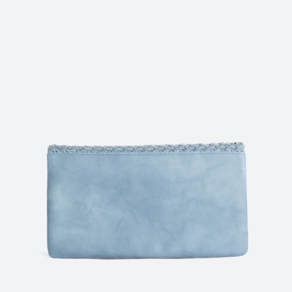 Urban Expressions Neela Woven Flap Clutch - Picture 3 of 10